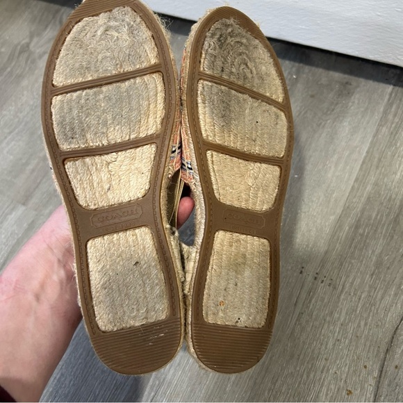 Coach Women’s Rayanne Pink Blue Stripe Tan Espadrilles Sandals Flats Size 8 - Picture 5 of 7
